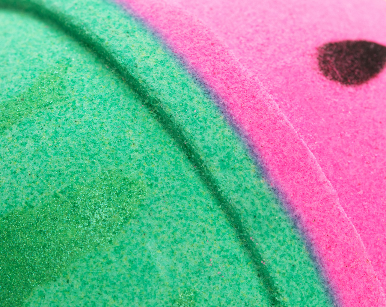 Watermelon Glo Bath Bomb (6oz) with LED Prize Inside